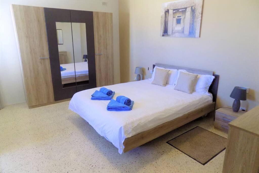 Sunshine Holiday Apartment 5 With Spectacular Seaviews St. Paul's Bay Exterior foto